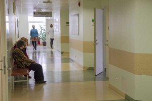 Действующий порядок компенсации больничных продлится до конца июня