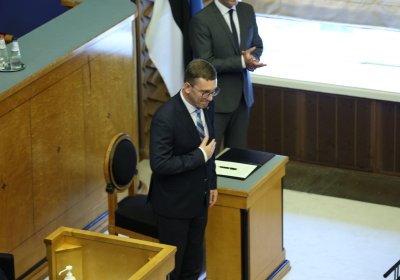 Новое правительство Эстонии принесло присягу
