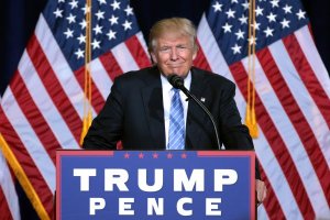 Трамп упрекнул Европу за &quot;недостаточную&quot; помощь Украине