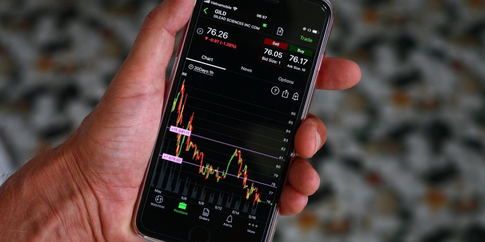 Банк SEB прогнозирует спад экономики Эстонии на 1,8% в текущем году