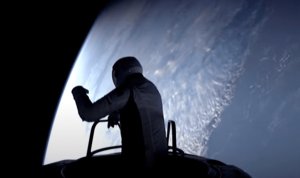 Американские туристы впервые в истории совершили частный выход в открытый космос