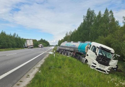 Столкновение трех грузовиков произошло из-за пьяного водителя