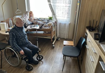 «Она шумит, а я – на выход?»: пенсионера выселяют из квартиры за то, что он жаловался на соседку