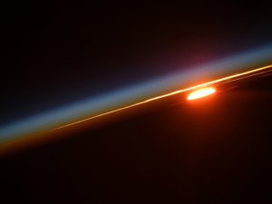 Для космонавтов готовят резервный корабль: как будут спасать россиян