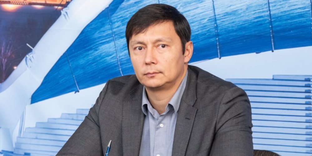 Новым председателем Центристской партии избран Михаил Кылварт