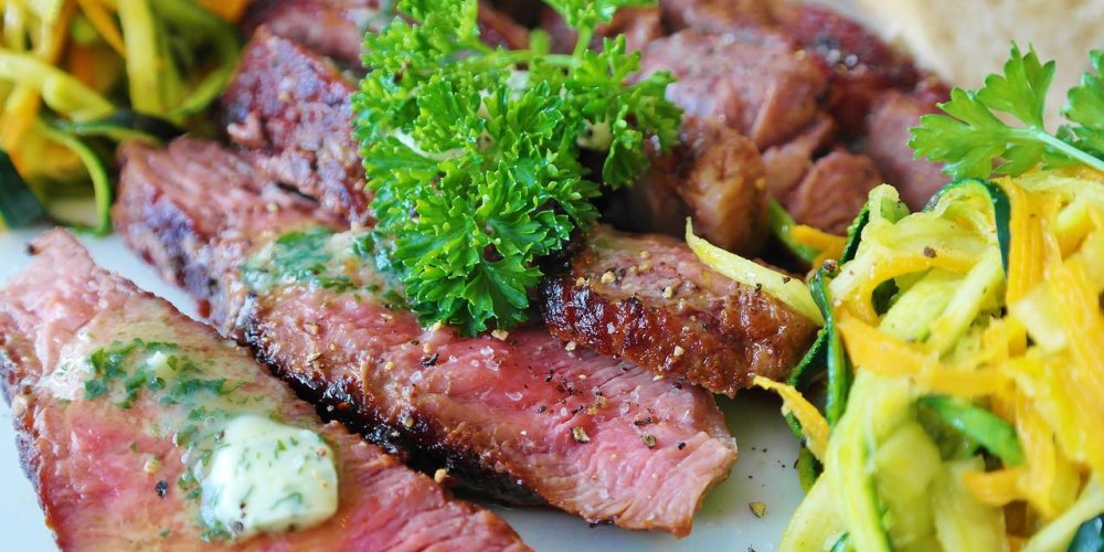 Четыре простых и полезных способа приготовить вкусное мясное блюдо