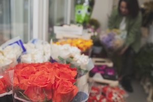 Лайфхаки от флориста: как продлить жизнь букету