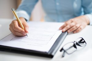 72% респондентов – за лишение права голоса неграждан Эстонии и ЕС на местных выборах