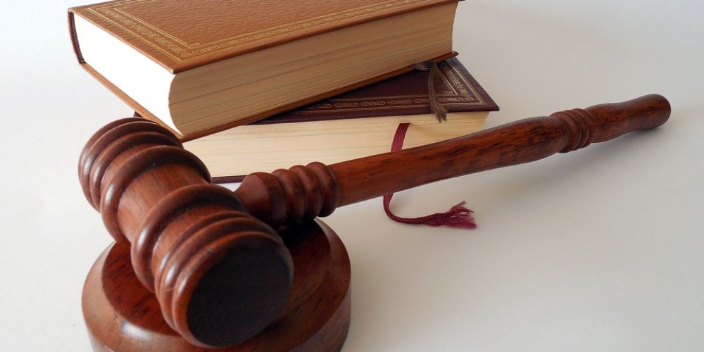 Суд приговорил убийцу к длительному тюремному заключению