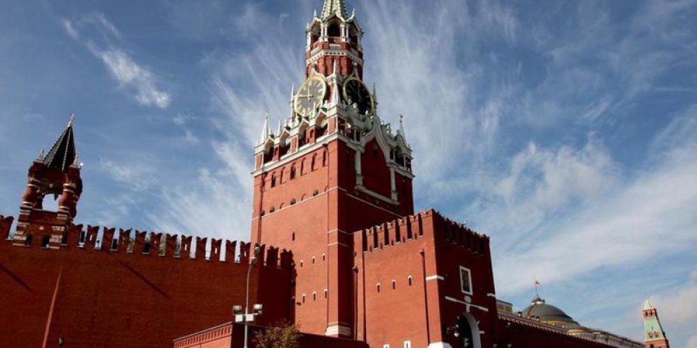 Путин предложил отменить визы для иностранных туристов