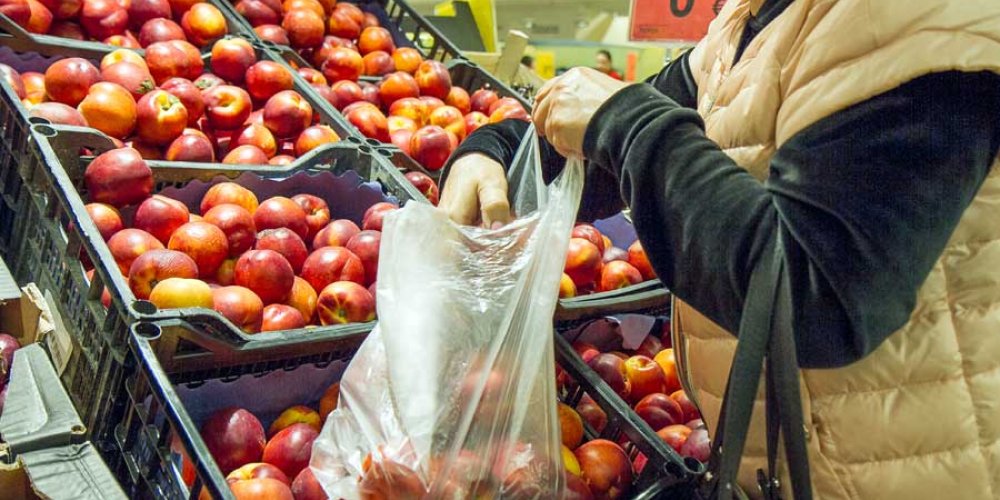 Названы овощи, которые уничтожают жир на боках и животе