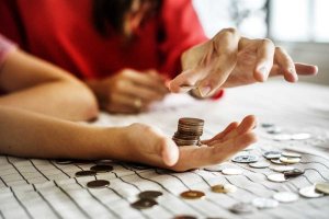 В январе семейные пособия будут выплачены в прежних размерах