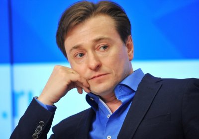 Притворились Хабенским: мошенники чуть не обманули Безрукова