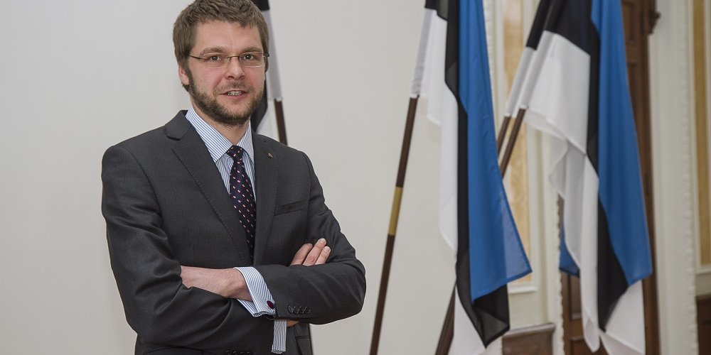 Осиновский ответил на обвинения в использовании городских денег для предвыборной рекламы