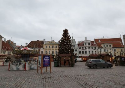 В пятницу на Ратушной площади в Таллинне откроется Рождественский рынок