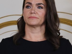 Президент Венгрии подала заявление об отставке