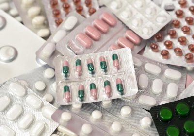 Государство ограничит использование некоторых лекарств