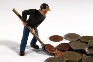 Люди среднего и старшего возраста ценят пенсию работодателя выше, чем молодежь
