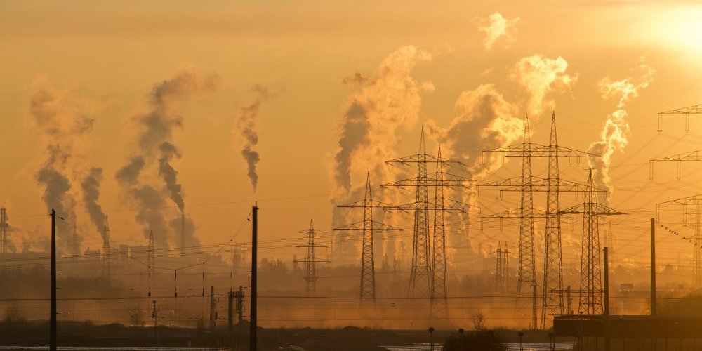 За девять лет выбросы CO2 эстонскими предприятиями сократились вдвое
