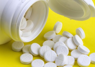 Преступники продают смертельно опасные таблетки под видом обезболивающих