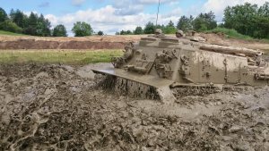 Эвакуатор M88 на полигоне в Форт Маккой, штат Висконсин, 2015 год. 
