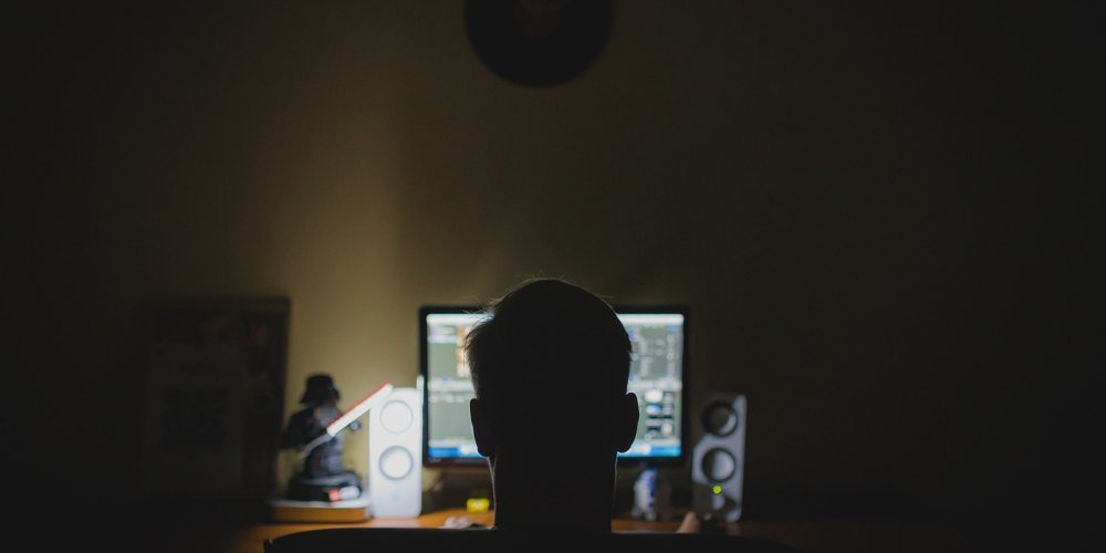 Ученые предостерегли от ночной работы за компьютером