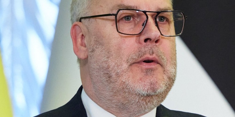 Президент Алар Карис в пятницу провозгласил поправки к двум законам