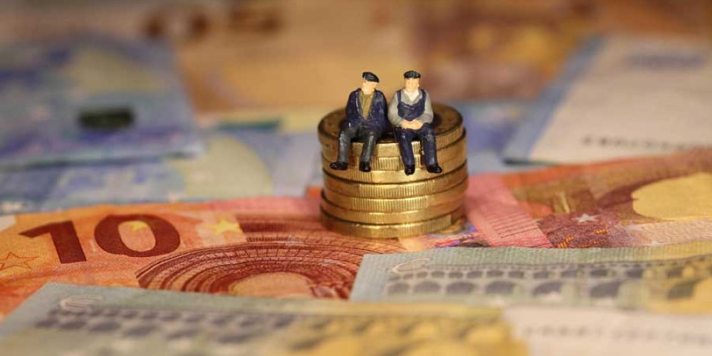 Деньги – пенсионерам: какие пособия полагаются после выхода на пенсию?