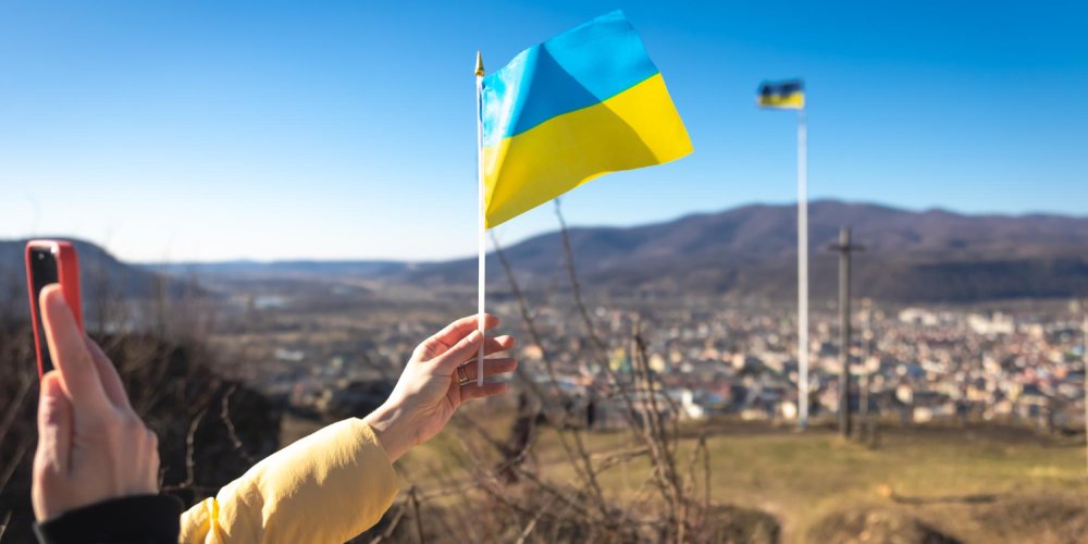 Еврокомиссия предложила включить Украину с января 2026 года в единую зону роуминга ЕС