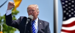Дональд Трамп.