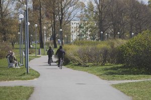 До 25 августа выставка открыта в прибрежном парке на Штромке. 