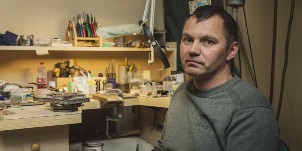 Ювелир: «Мой совет – не продавать золото»