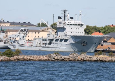 Корабль ВМС Швеции будет участвовать в расследовании обстоятельств повреждения Estlink 2