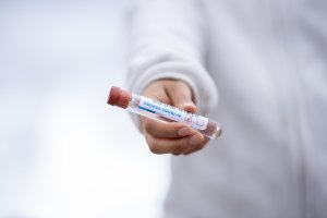 Новый подвариант коронавируса ”кракен” обнаружен в Финляндии