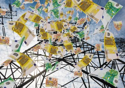 Анализ: почему в марте цены на электричество были ниже обычного?