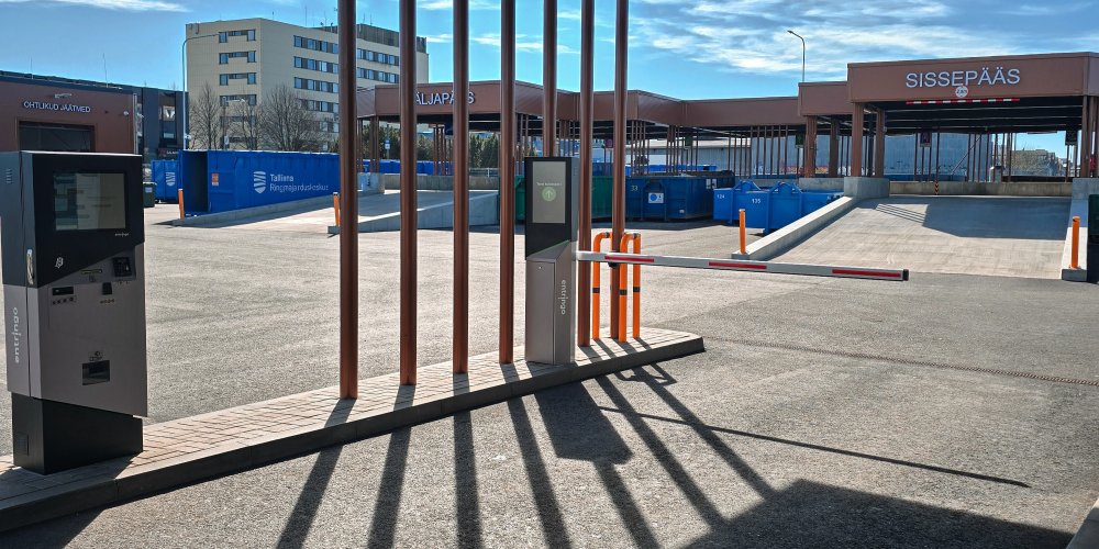 Таллинн тестирует станцию приема отходов с системой самообслуживания