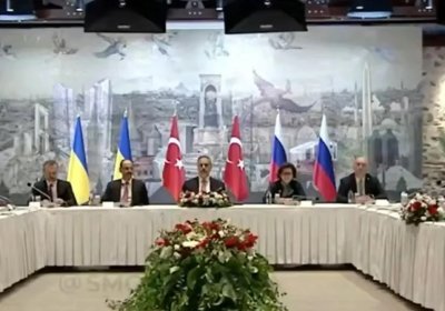 В Стамбуле завершилась встреча России, Украины и Турции