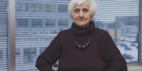 Суд не помог: пожилая женщина осталась без зубного протеза и без денег
