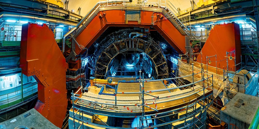 Эстония первой из стран Балтии стала полноправным членом CERN