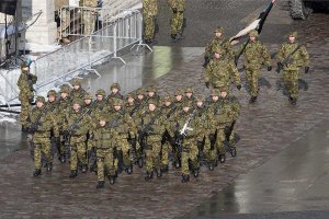 В параде в честь 106 годовщины ЭР примут участие более 800 человек