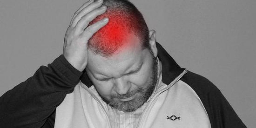 Врач Мальцева назвала головную боль симптомом опасных болезней