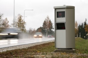 На государственных дорогах снимают знаки, допускавшие скорость в 110 км/ч