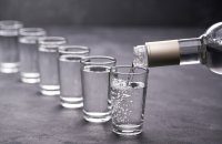 Полнолуние: охранники пресекли попытку кражи из магазина 36 бутылок водки