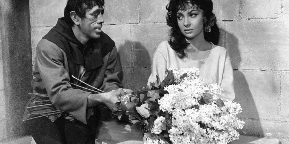 Джина Лоллобриджида в фильме &quot;Собор Парижской Богоматери&quot;, 1956 год