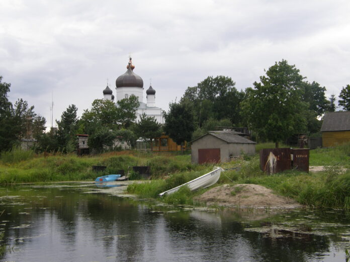 https://et.wikipedia.org/wiki/Vasknarva